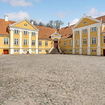 Apartamento Awesome In With Wifi Nordenbro Vesteregn